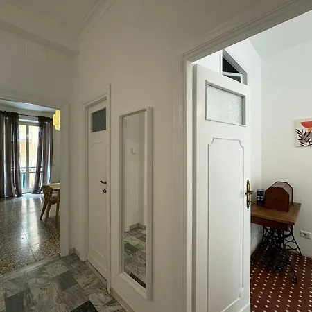 Spacious Chez Max Apartman *